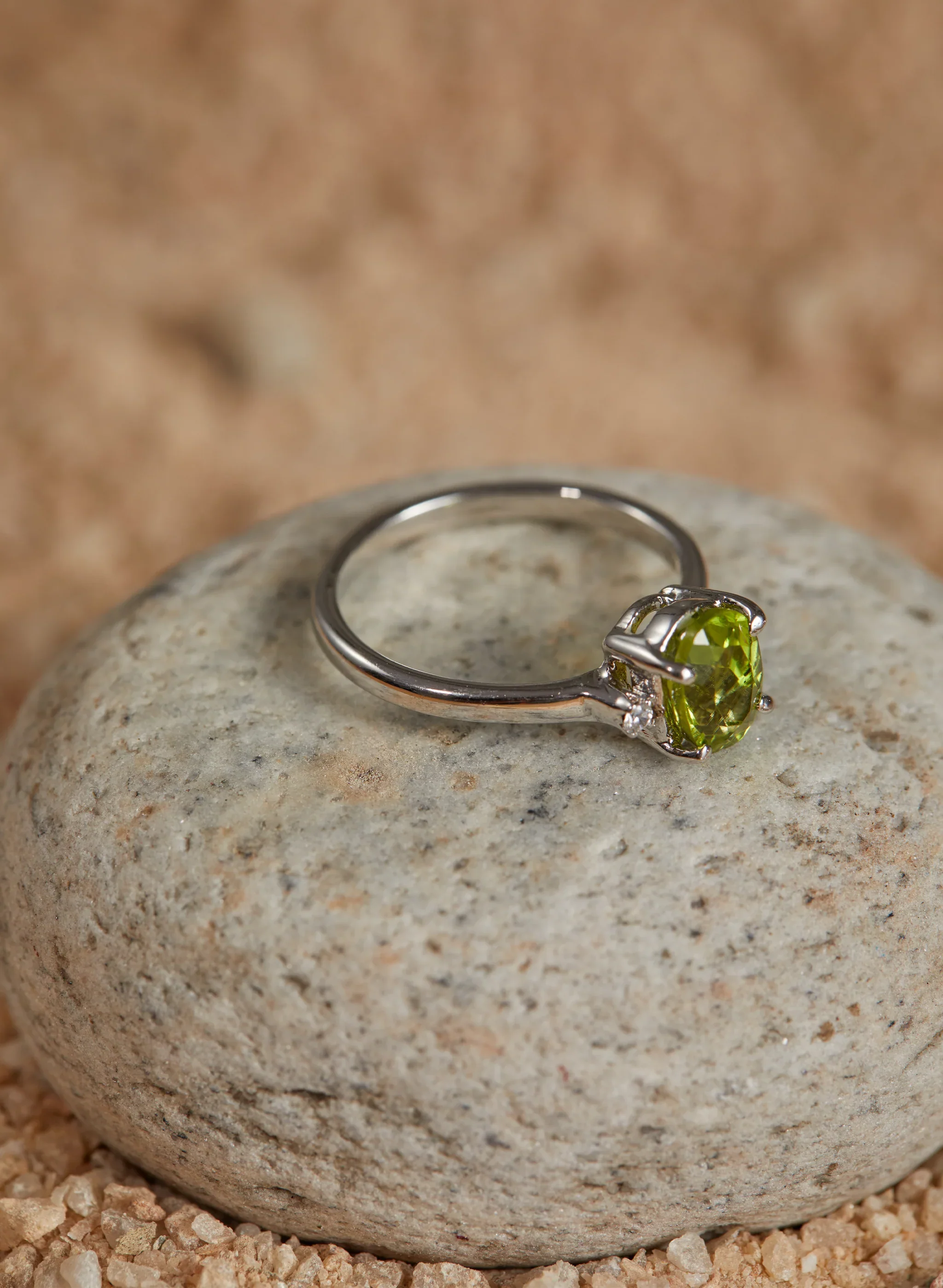Peridot Ring: Fresh Green Glow, Effortless Sophistication
