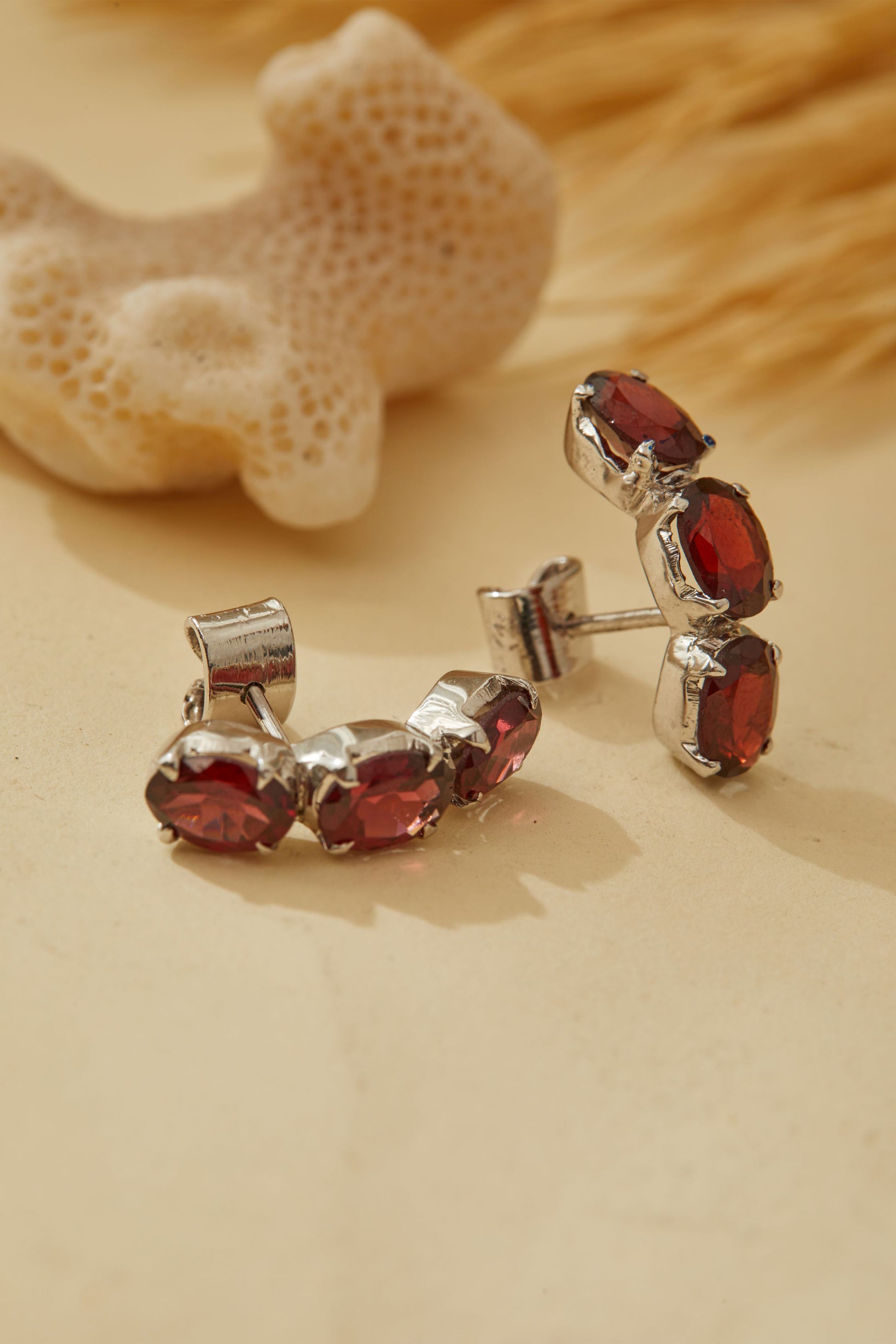 trio garnet earrings 4