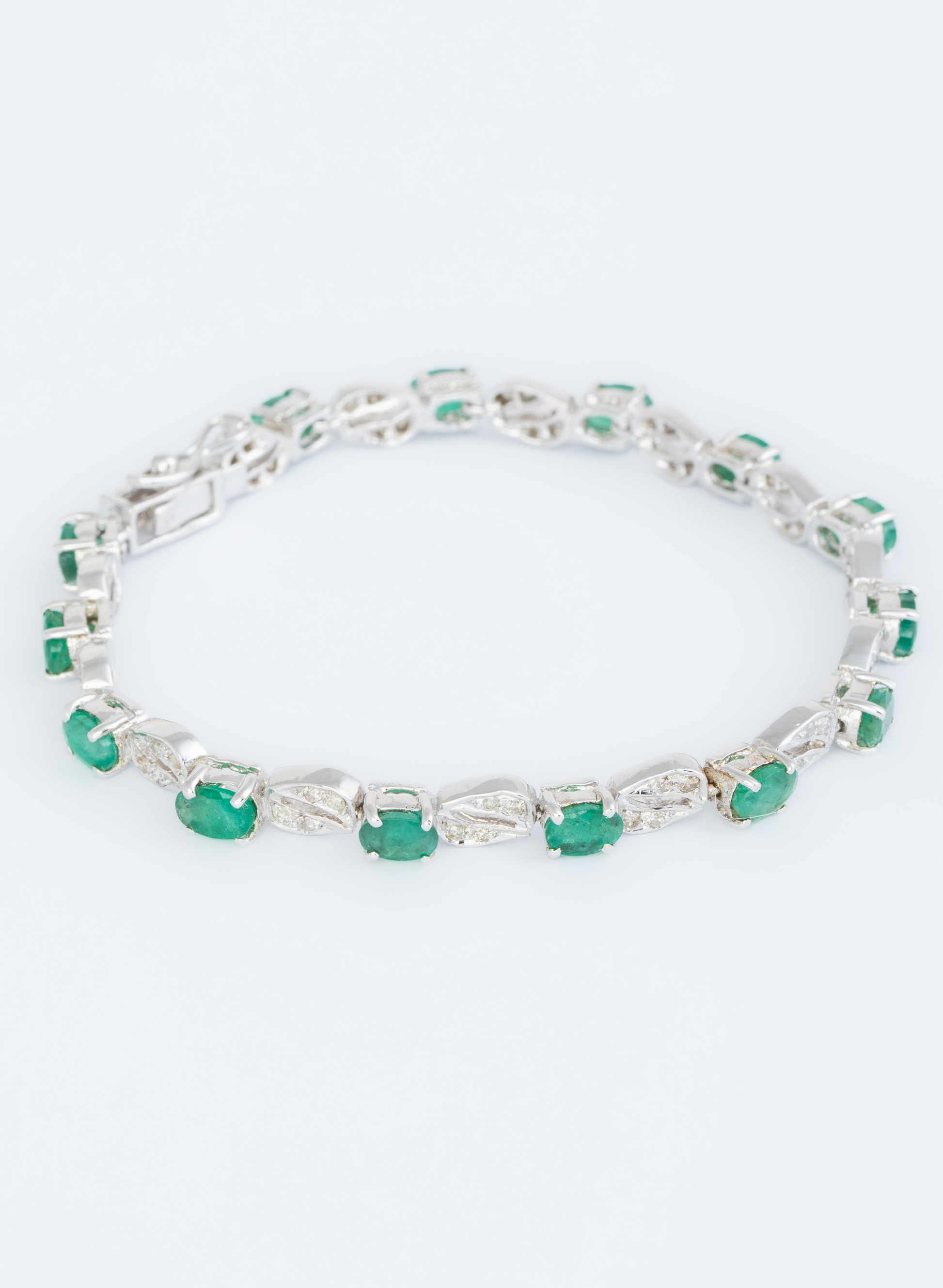 Emerald Bracelet 2