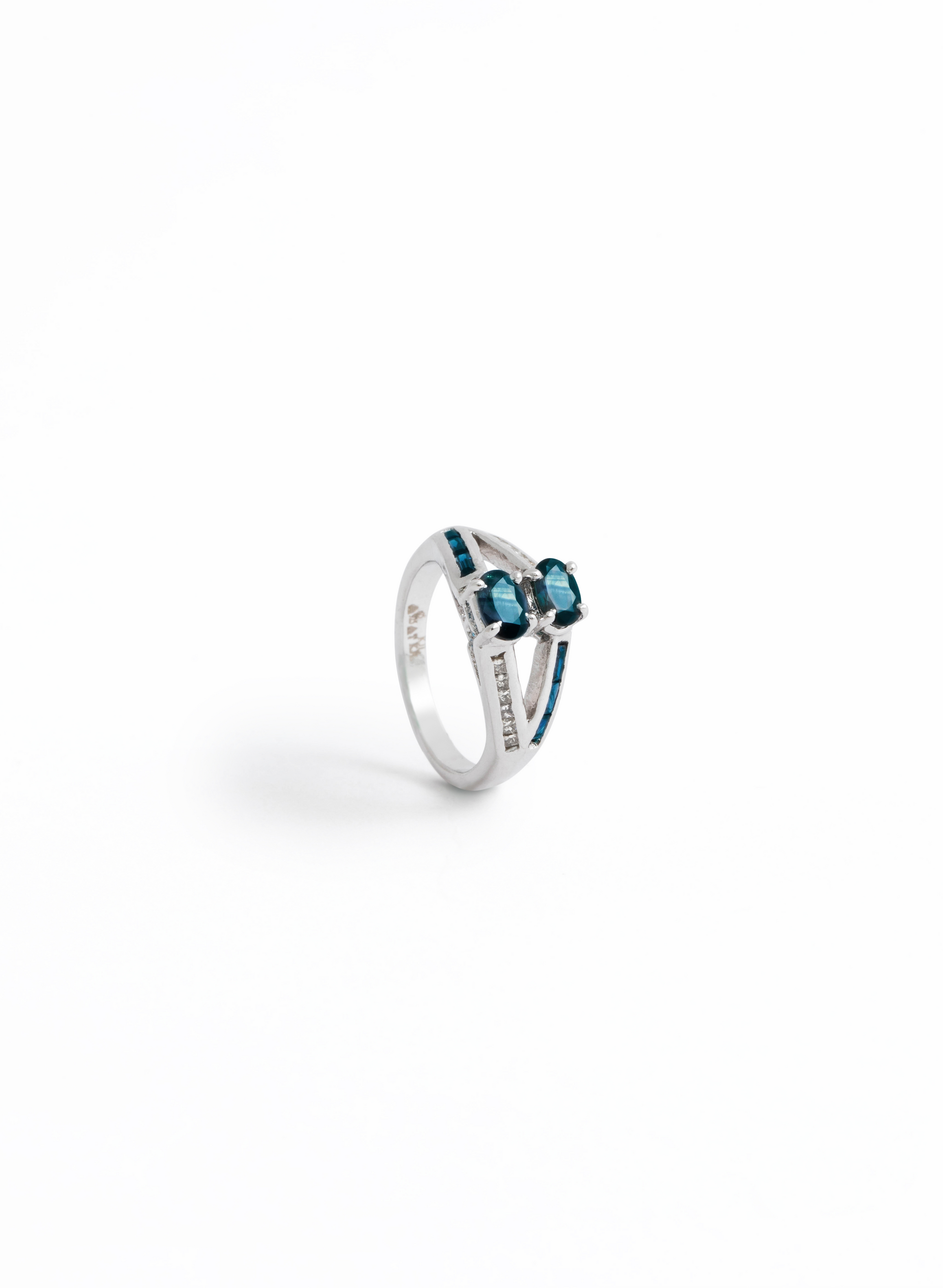 Sapphires Ring 2