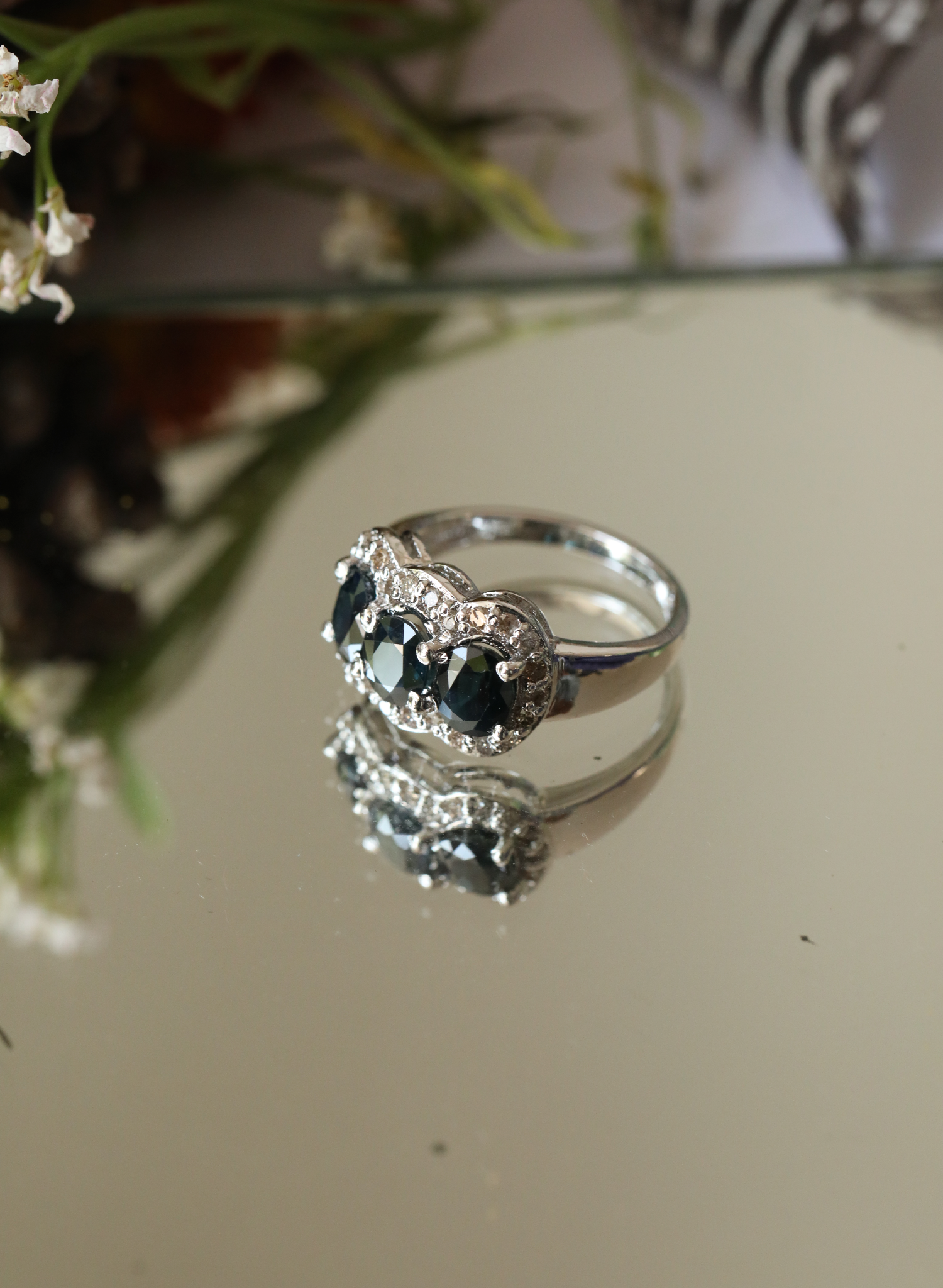 Sapphire Trio Ring 4
