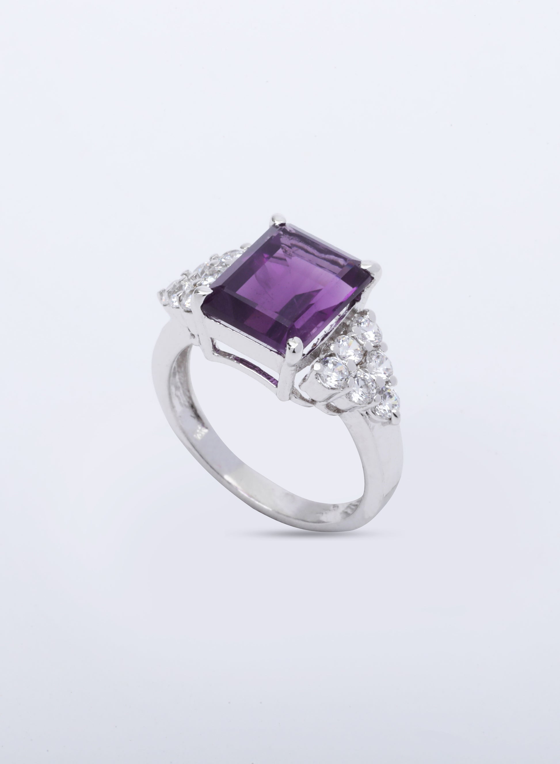 Ring-8 - D'vin Jewels