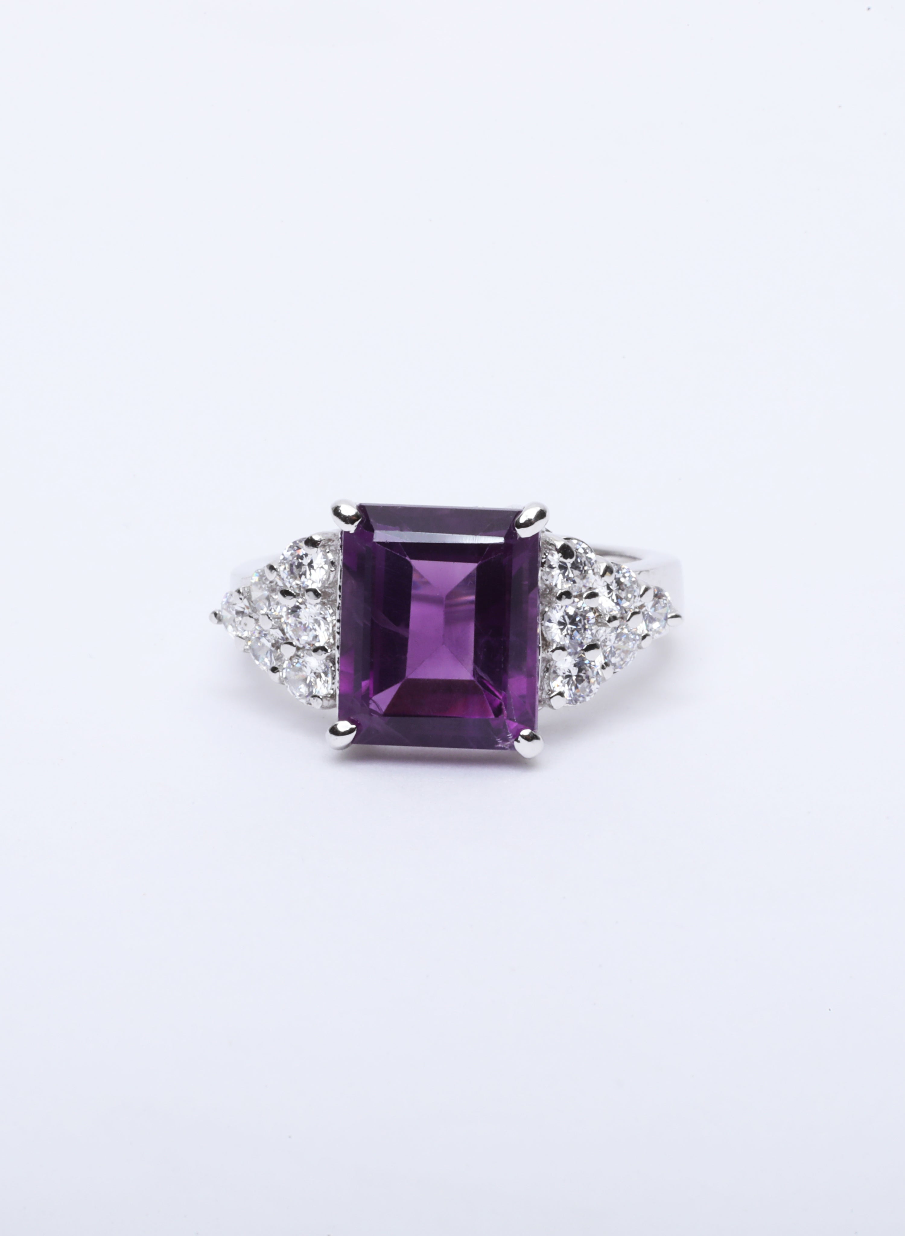 Ring-8 - D'vin Jewels