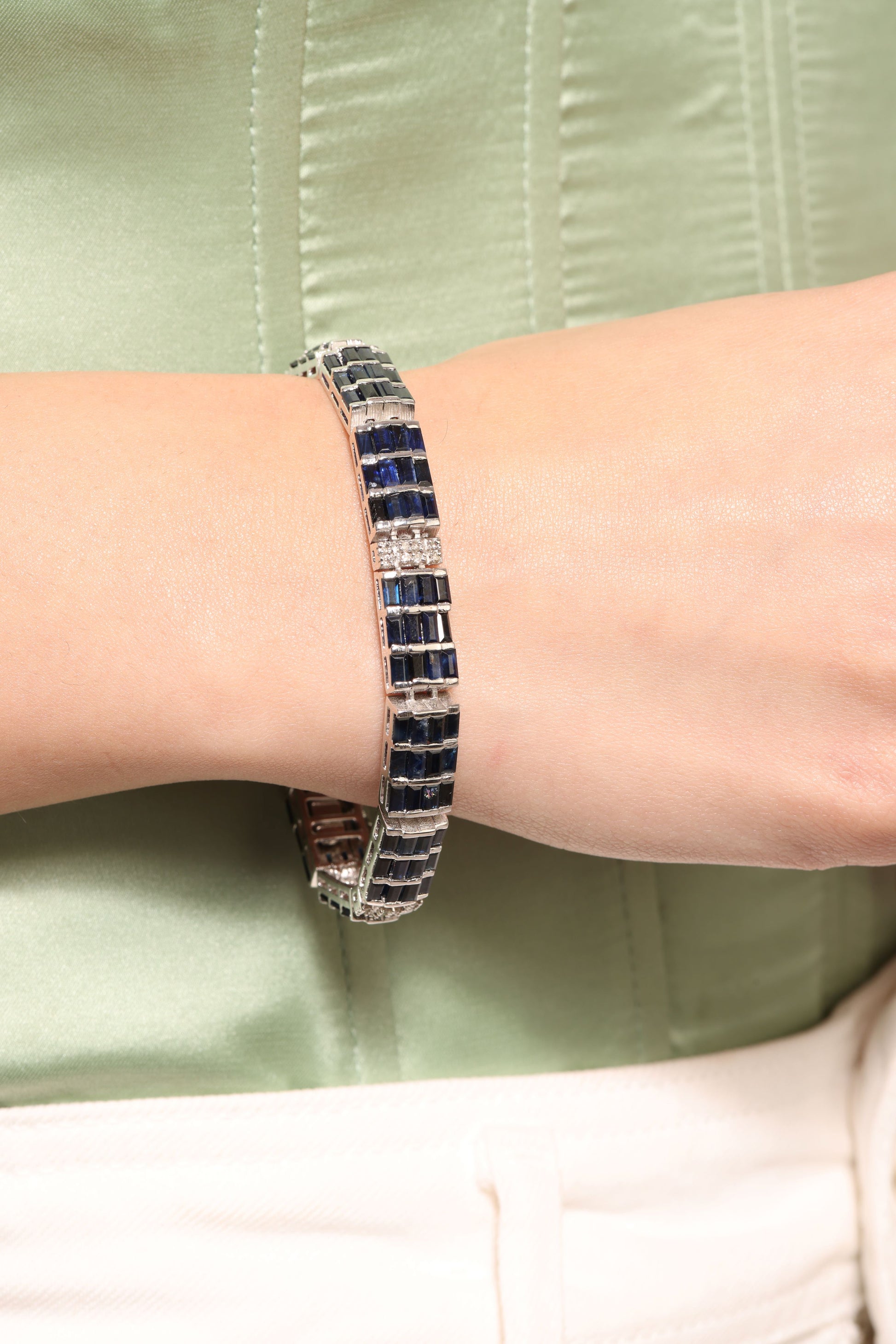 Carina Enthralling Bracelet with Natural sapphire and Mined diamonds - D'vin Jewels
